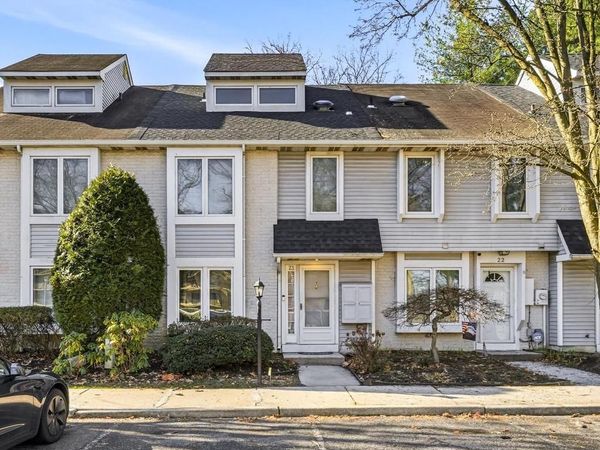 23 APPLEY COURT , CHERRY HILL, NJ 08002
