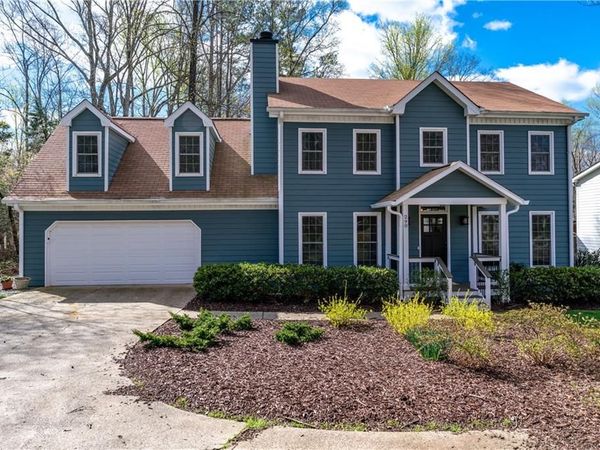 290 Oakmere Drive, Alpharetta, GA 30009