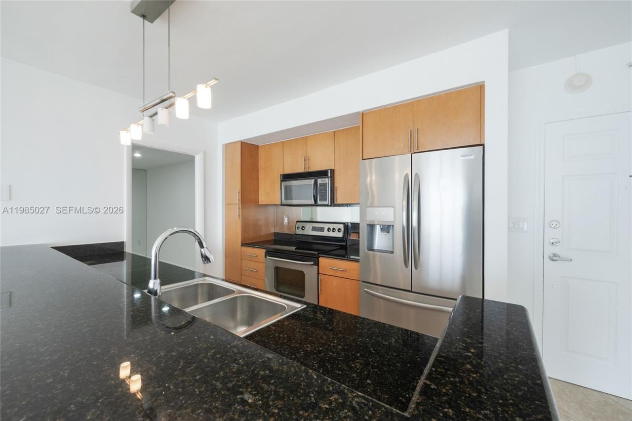 10350 W Bay Harbor Dr , Unit 9N, Bay Harbor Islands, FL 33154 Photo