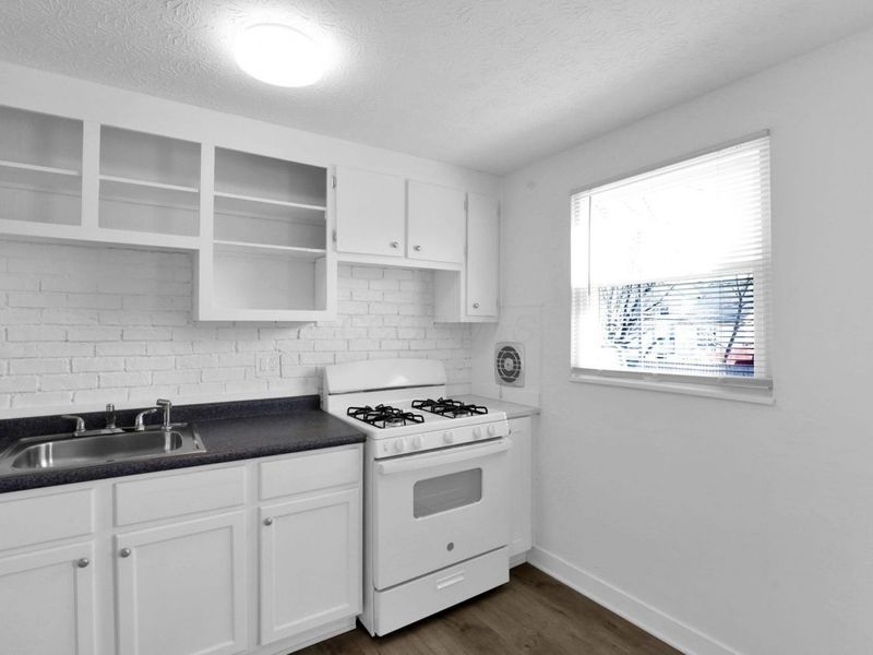 3314 Fontaine Road, Columbus, OH 43232 Photo 10