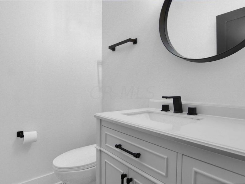 1884 Poplar Place , Lewis Center, OH 43035 Photo 2