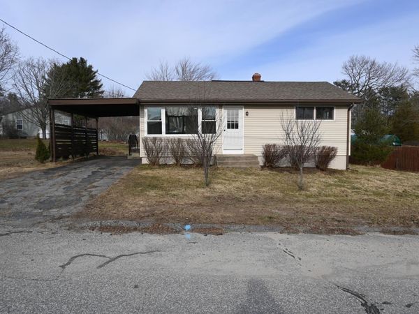 13 Frost Hill Avenue, Lisbon, ME 04252