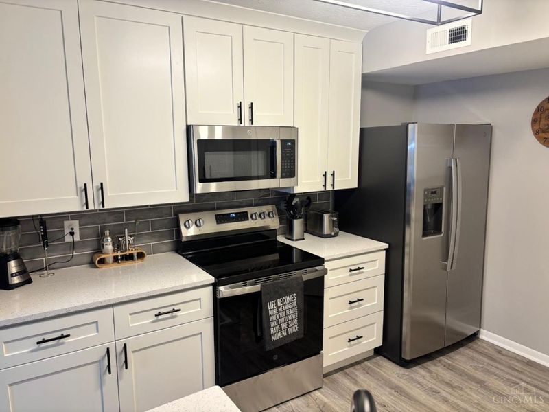 6101 Brooktree Court, Unit 101, Miami Twp, OH 45150 Photo 12