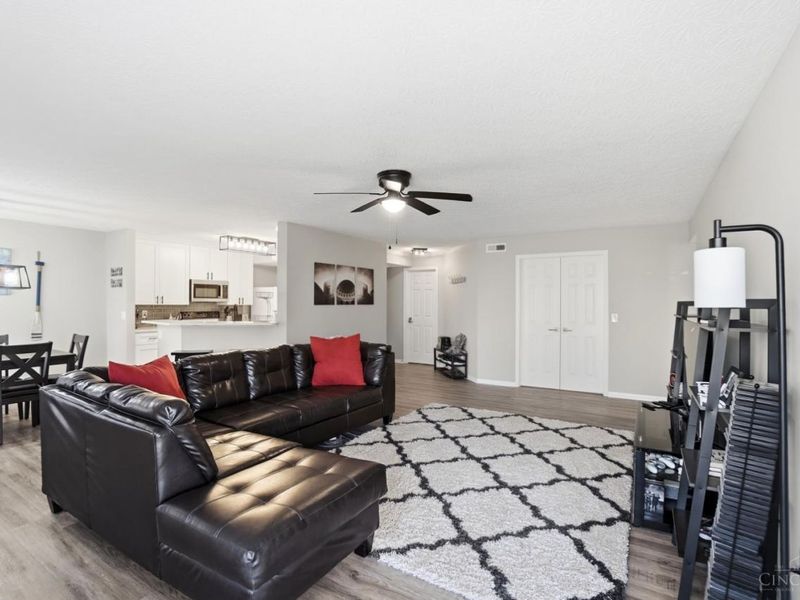 6101 Brooktree Court, Unit 101, Miami Twp, OH 45150 Photo 25