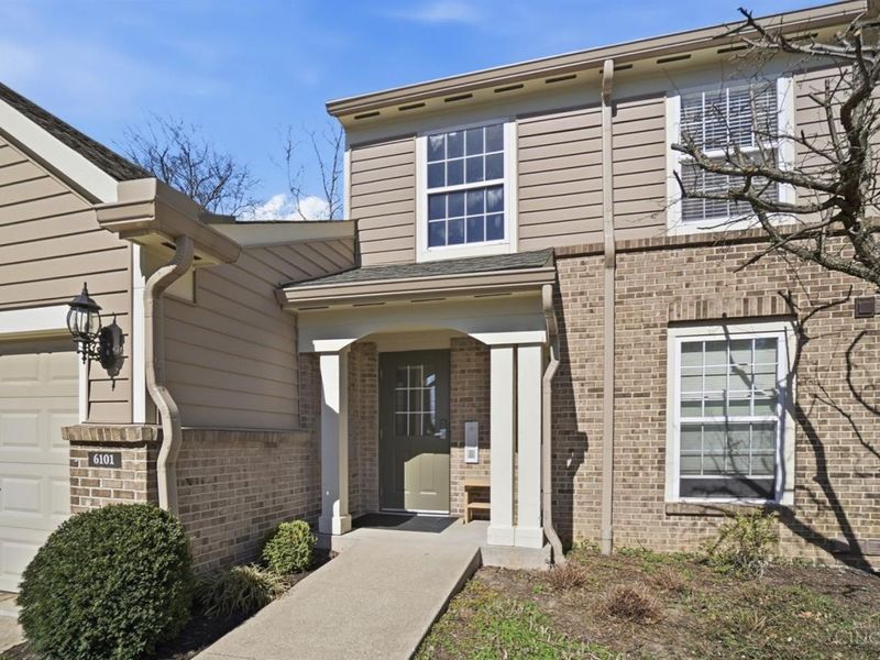 6101 Brooktree Court, Unit 101, Miami Twp, OH 45150 Photo 4