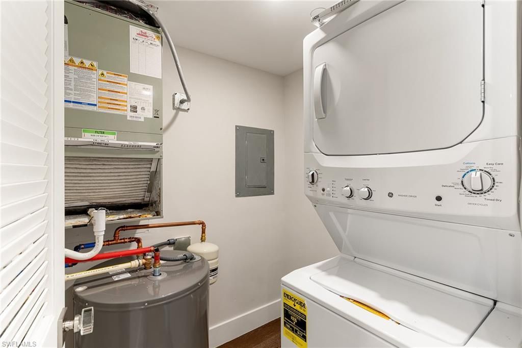 2850 Gulf Shore Blvd N, Unit 106, Naples, FL 34103 Photo