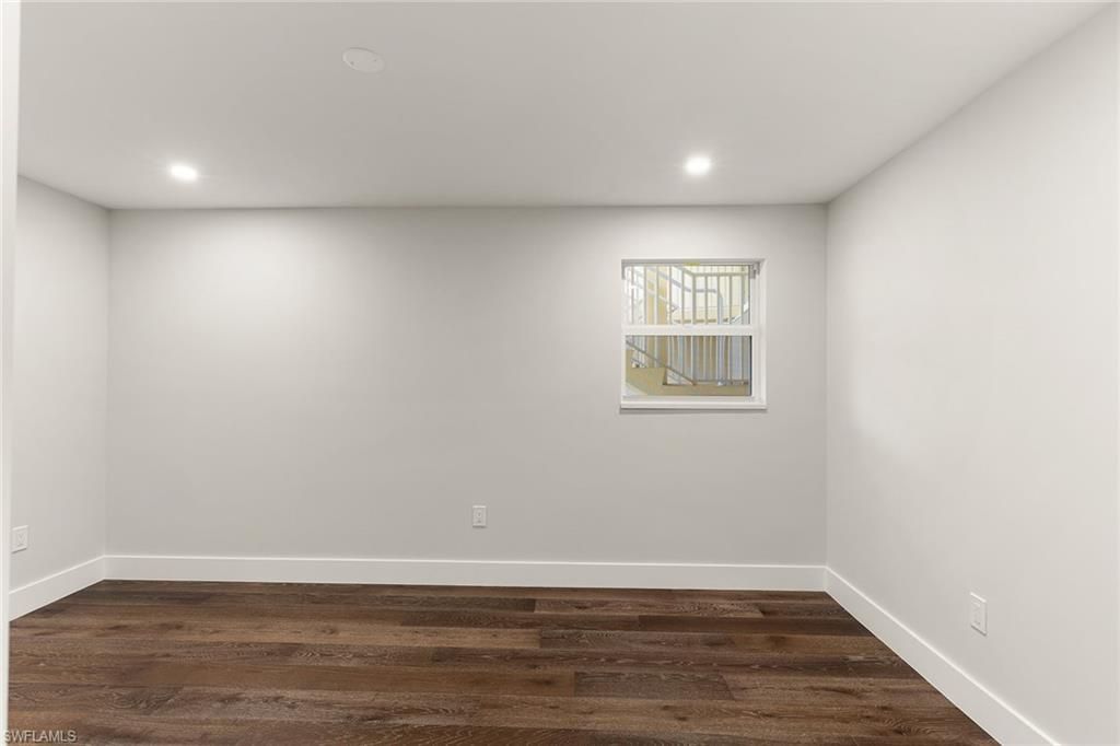 2850 Gulf Shore Blvd N, Unit 106, Naples, FL 34103 Photo