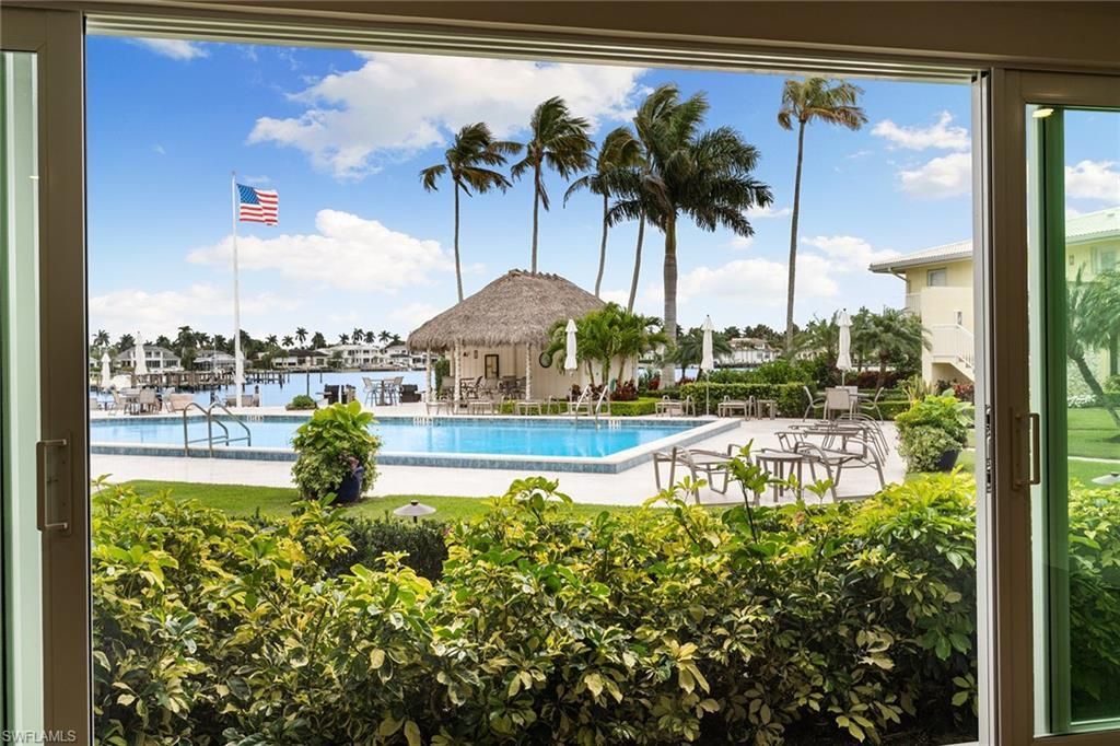 2850 Gulf Shore Blvd N, Unit 106, Naples, FL 34103 Photo