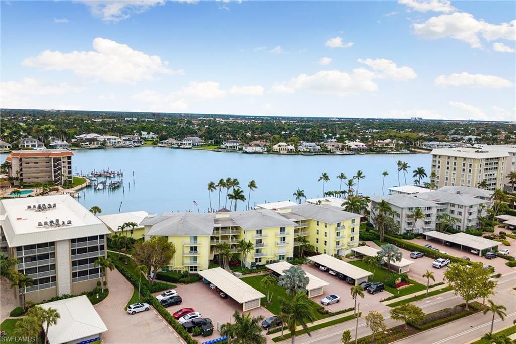 2850 Gulf Shore Blvd N, Unit 106, Naples, FL 34103 Photo