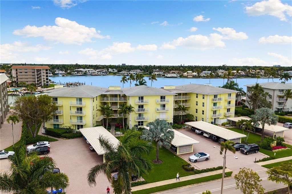2850 Gulf Shore Blvd N, Unit 106, Naples, FL 34103 Photo
