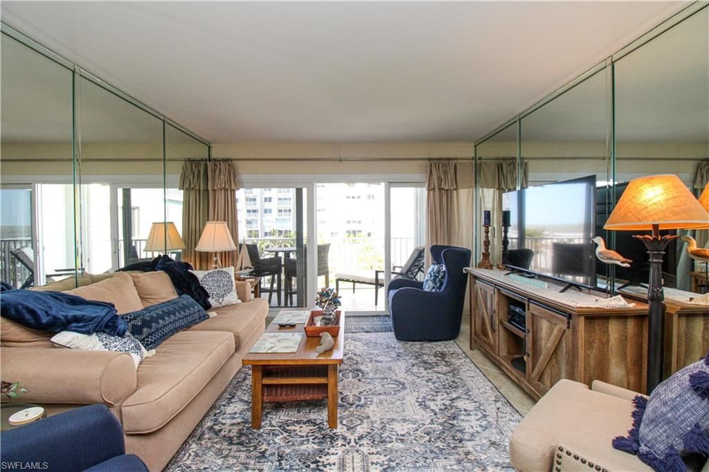 3443 Gulf Shore Blvd N, Unit 213, Naples, FL 34103 Photo