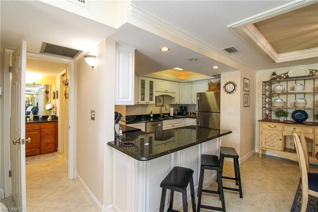 3443 Gulf Shore Blvd N, Unit 213, Naples, FL 34103 Photo