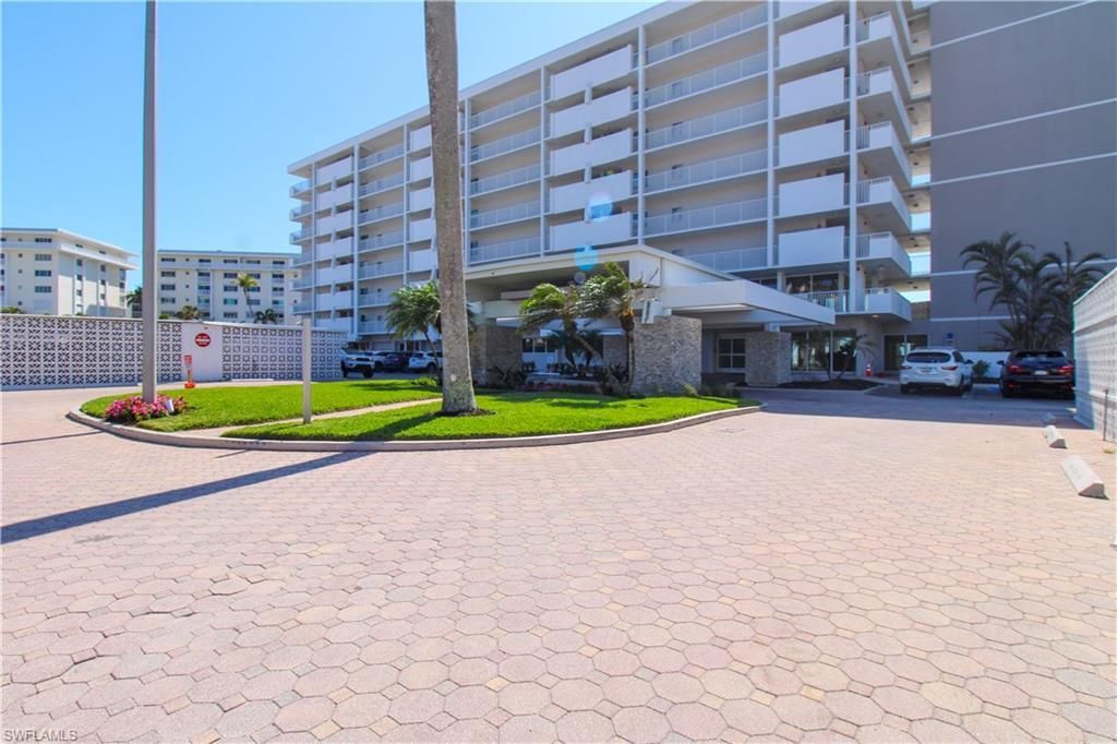 3443 Gulf Shore Blvd N, Unit 213, Naples, FL 34103 Photo