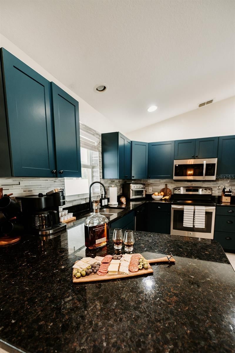 3009 39th Avenue W, Bradenton, FL 34205 Photo