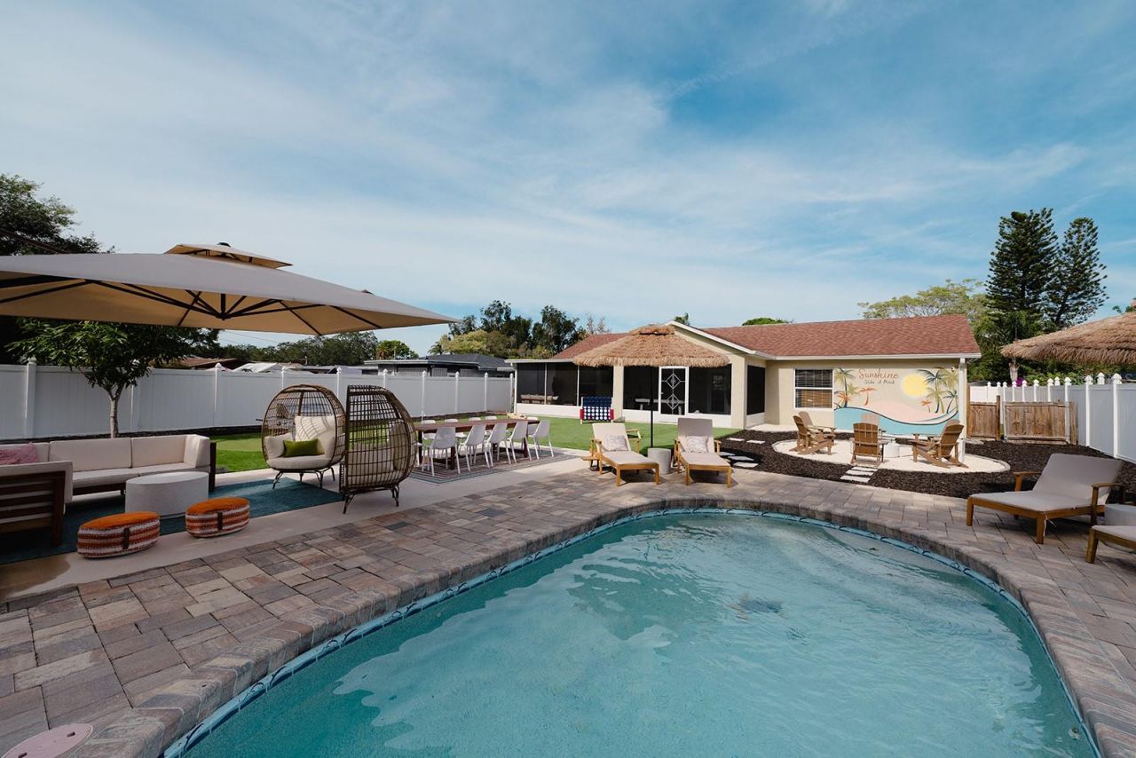 3009 39th Avenue W, Bradenton, FL 34205 Photo