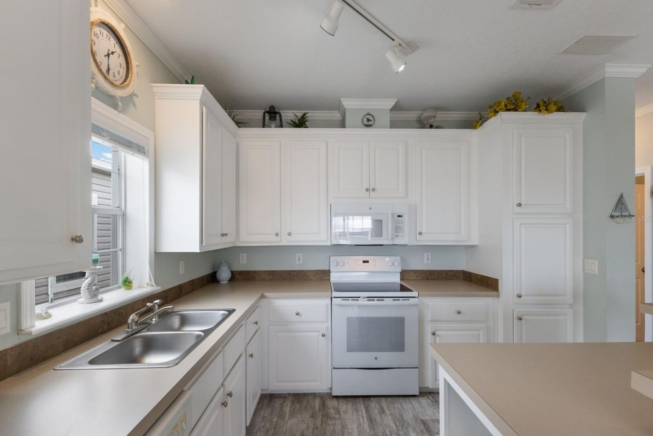 1316 28th Avenue Drive W, Palmetto, FL 34221 Photo