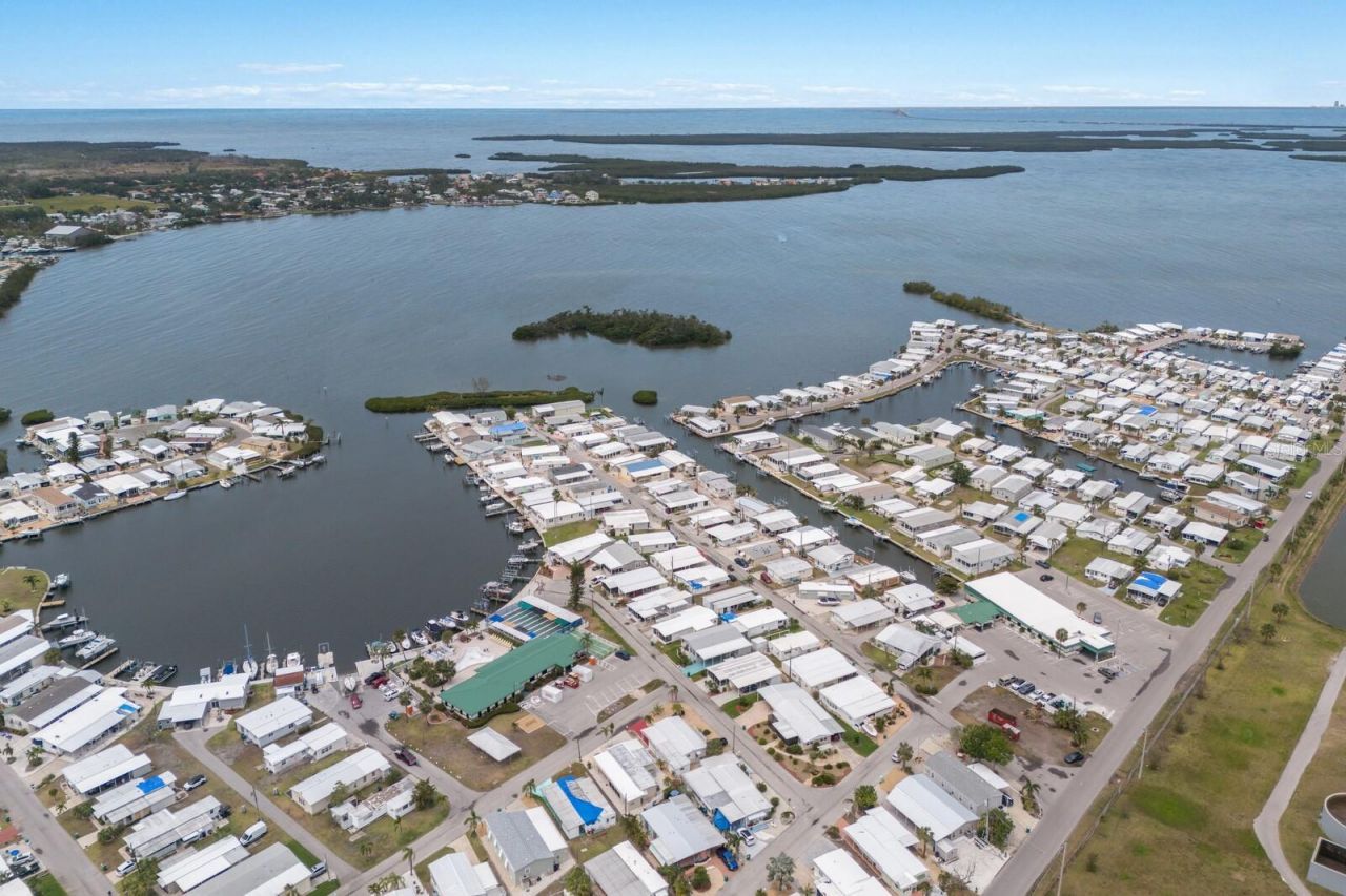 1316 28th Avenue Drive W, Palmetto, FL 34221 Photo