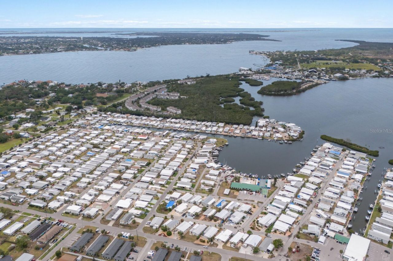 1316 28th Avenue Drive W, Palmetto, FL 34221 Photo