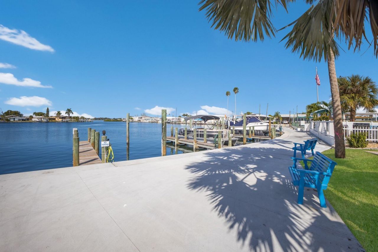 1316 28th Avenue Drive W, Palmetto, FL 34221 Photo