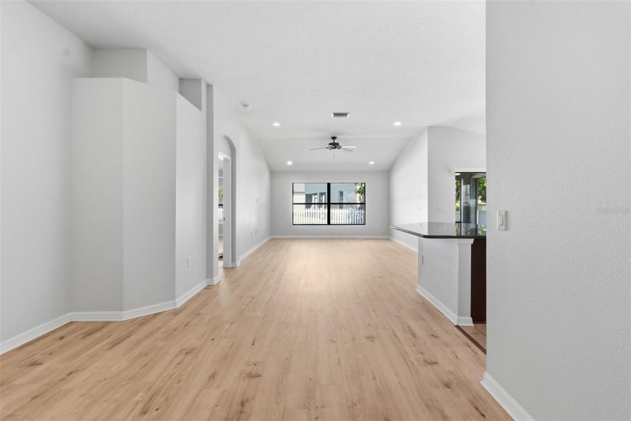 32111 Garden Alcove Loop, Wesley Chapel, FL 33545 Photo