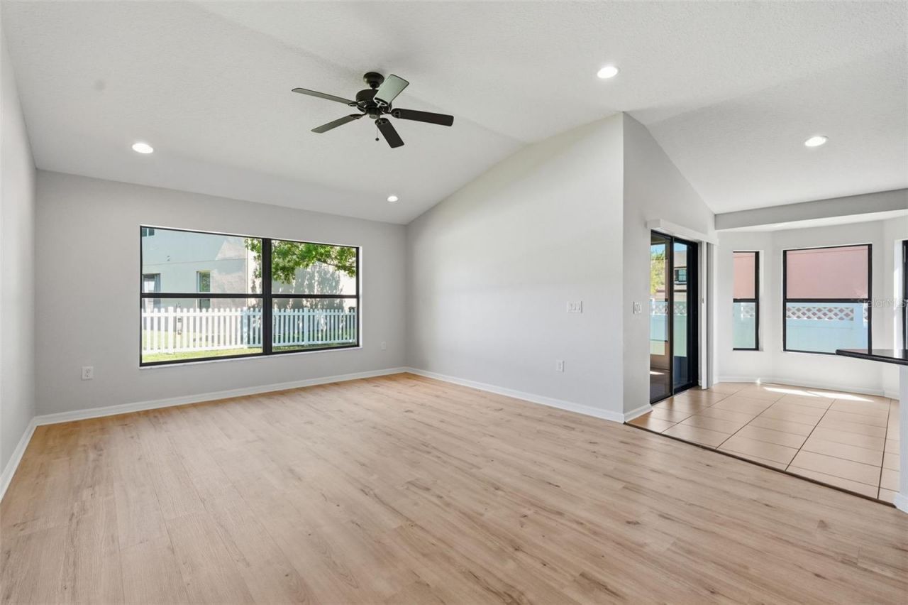 32111 Garden Alcove Loop, Wesley Chapel, FL 33545 Photo