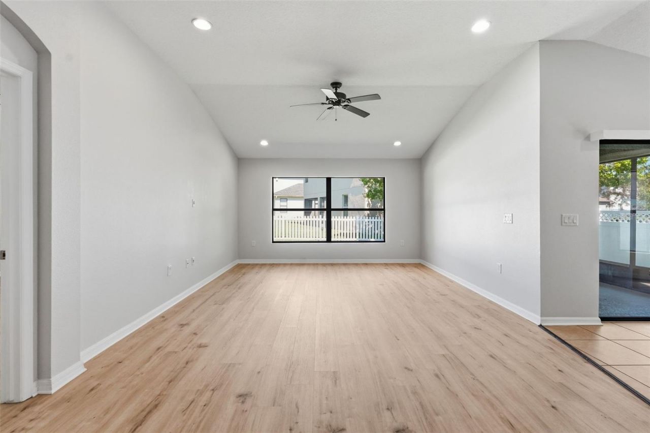 32111 Garden Alcove Loop, Wesley Chapel, FL 33545 Photo