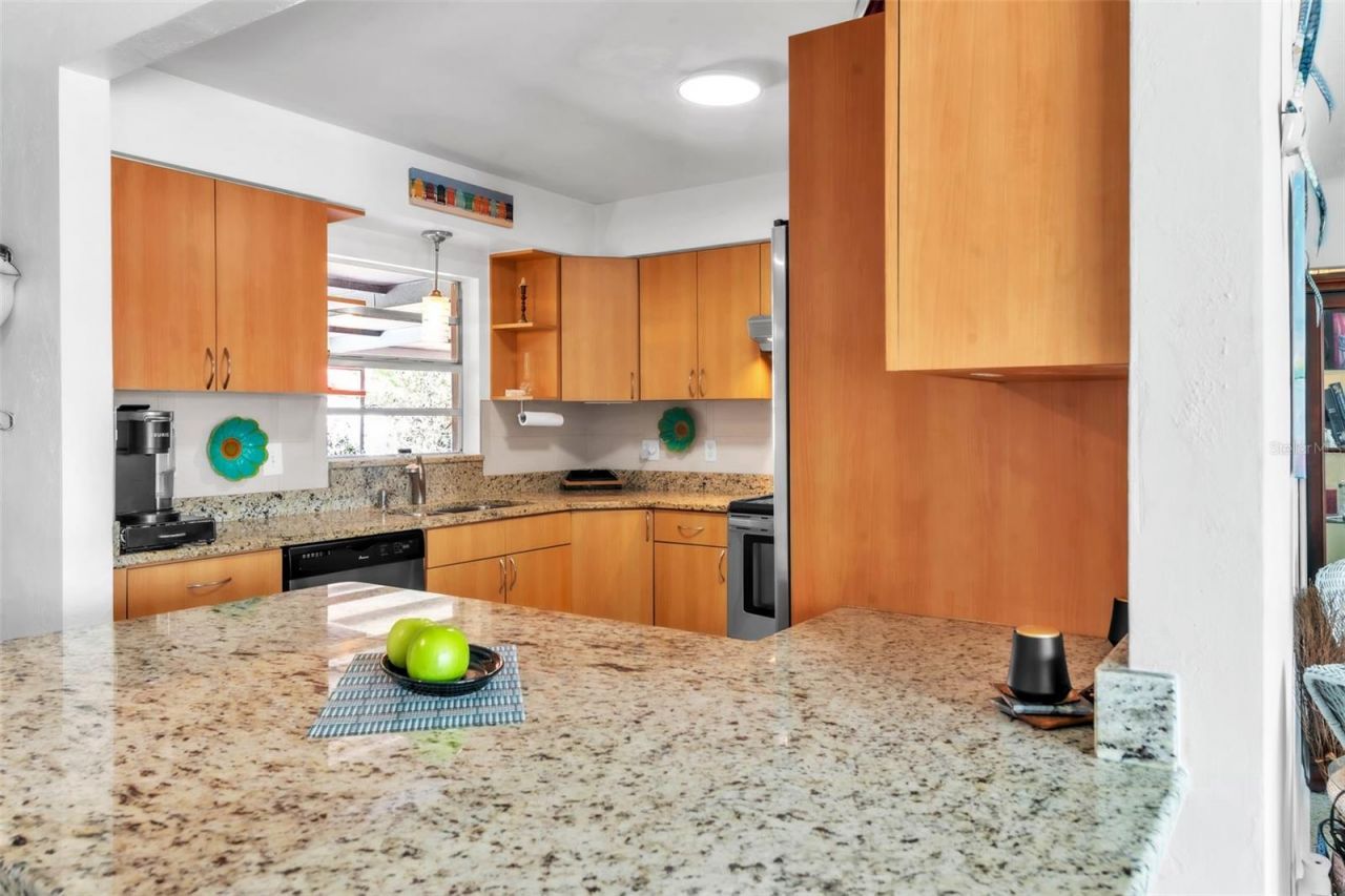 4101 Yardley Avenue N, Saint Petersburg, FL 33713 Photo