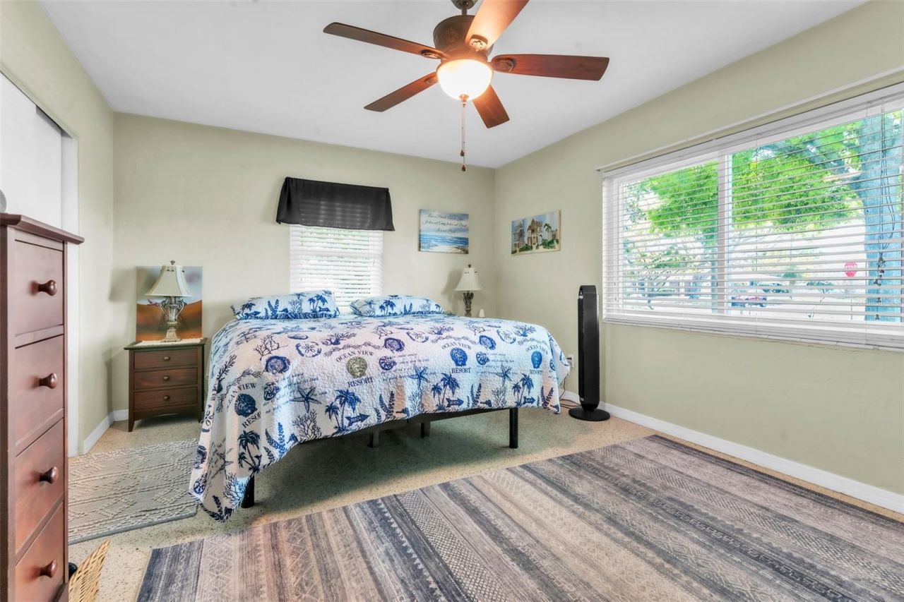 4101 Yardley Avenue N, Saint Petersburg, FL 33713 Photo