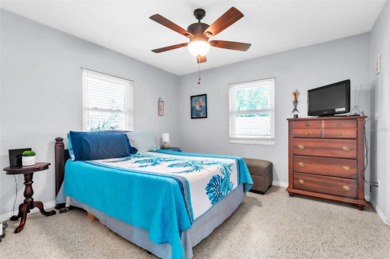 4101 Yardley Avenue N, Saint Petersburg, FL 33713 Photo