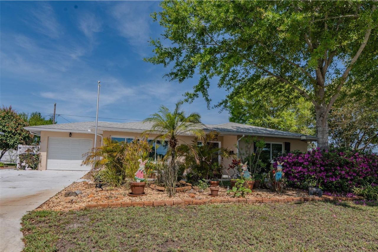 4101 Yardley Avenue N, Saint Petersburg, FL 33713 Photo