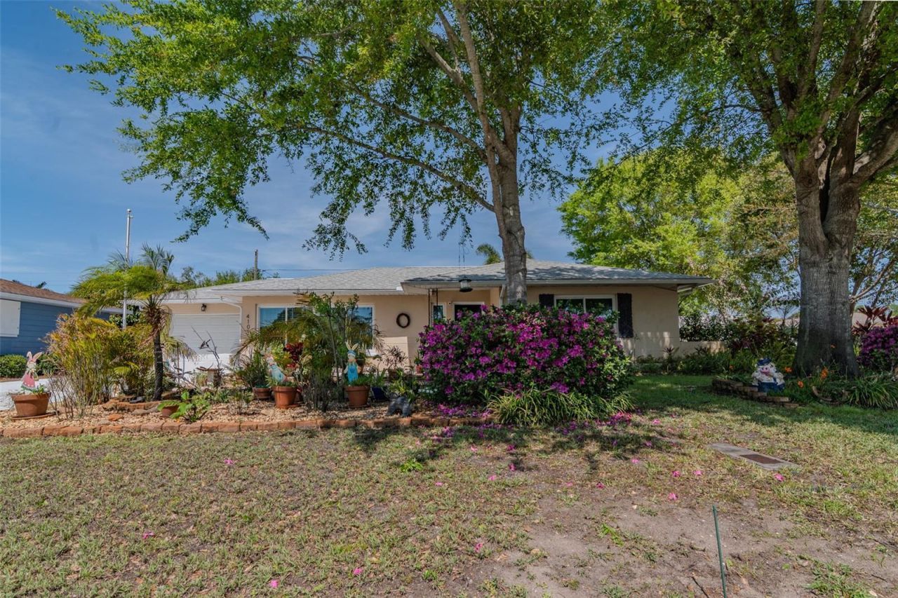 4101 Yardley Avenue N, Saint Petersburg, FL 33713 Photo