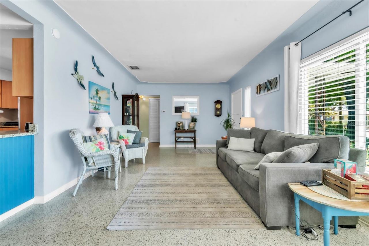 4101 Yardley Avenue N, Saint Petersburg, FL 33713 Photo