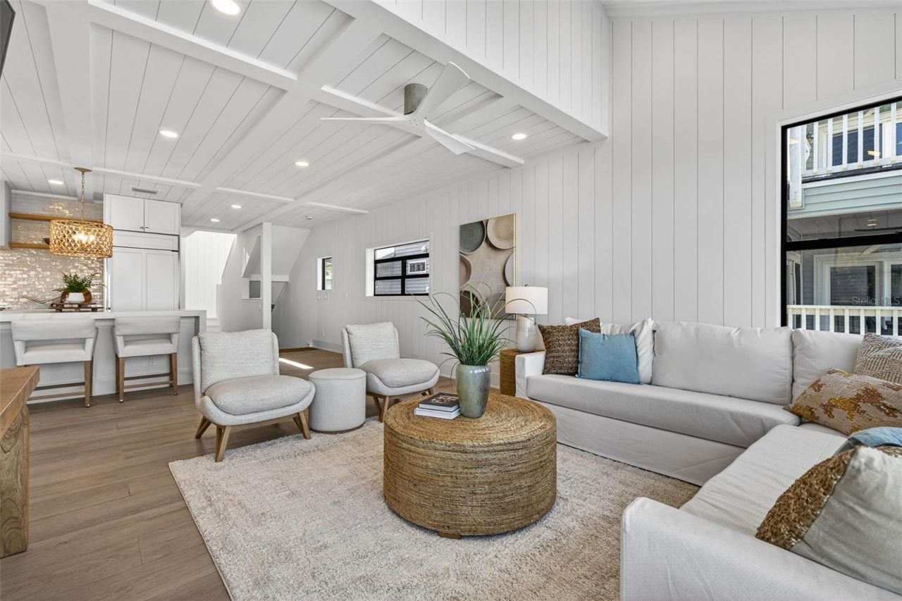 8505 Blind Pass Drive, Treasure Island, FL 33706 Photo