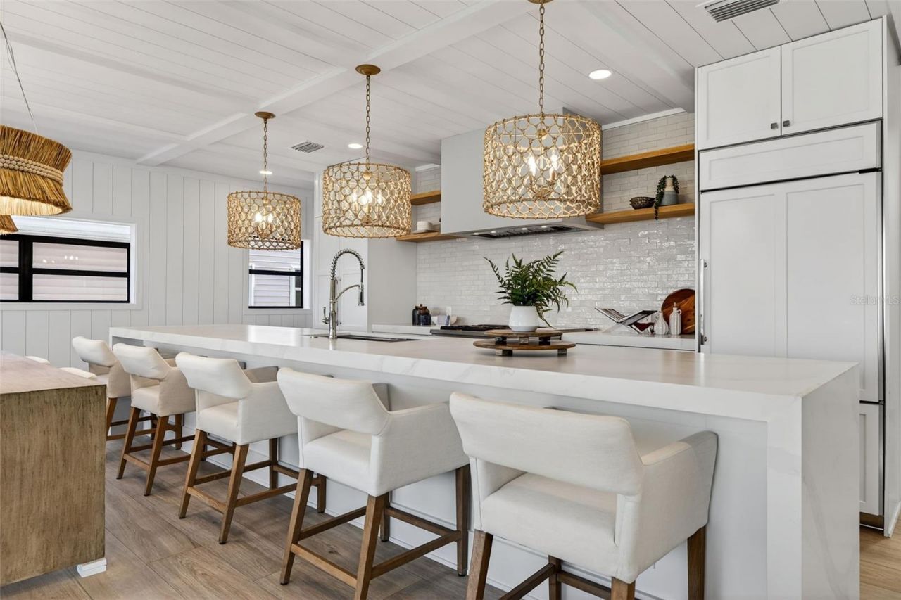 8505 Blind Pass Drive, Treasure Island, FL 33706 Photo