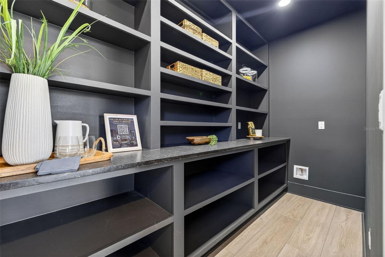 8505 Blind Pass Drive, Treasure Island, FL 33706 Photo