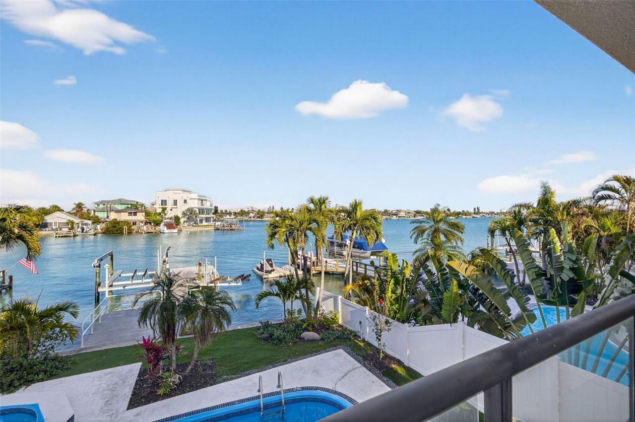 8505 Blind Pass Drive, Treasure Island, FL 33706 Photo