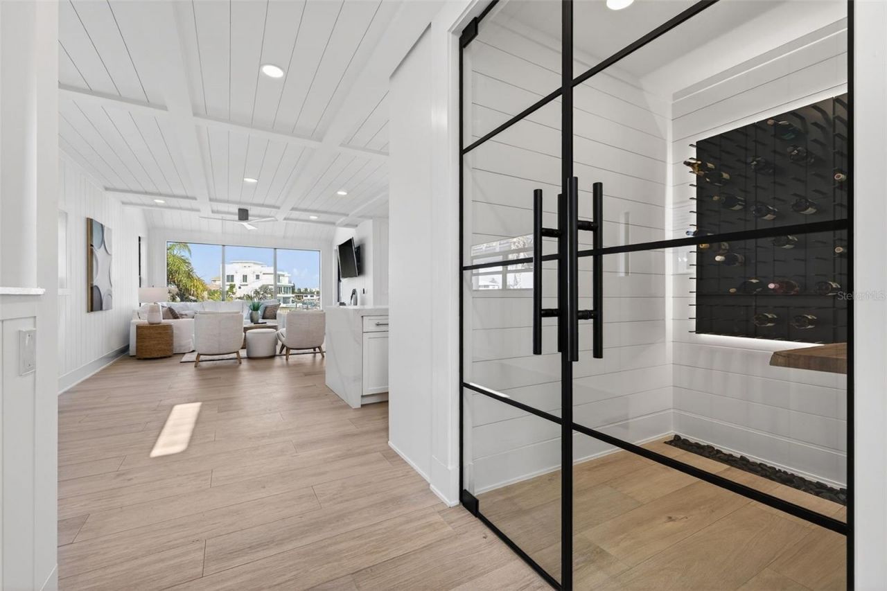 8505 Blind Pass Drive, Treasure Island, FL 33706 Photo