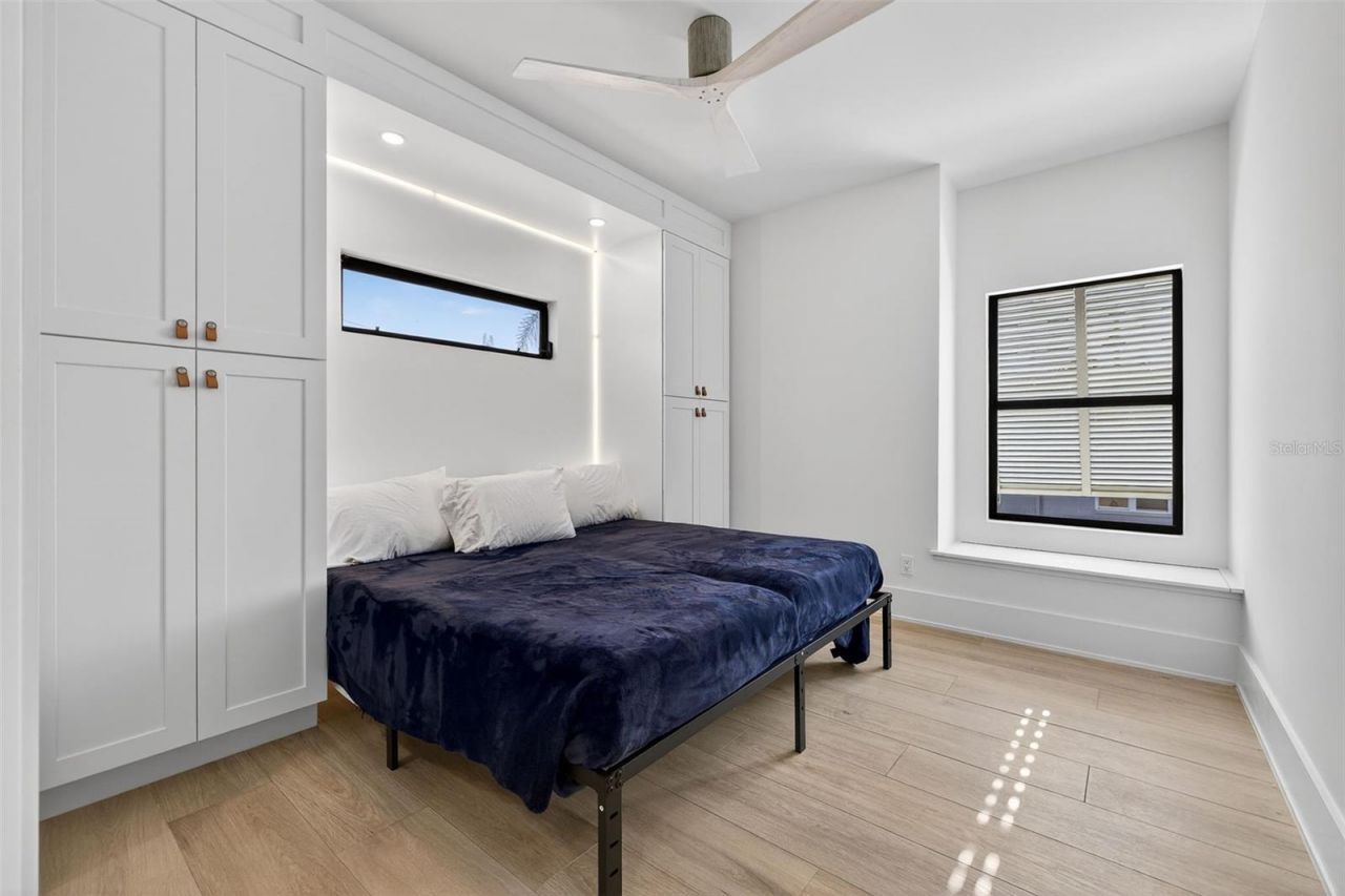 8505 Blind Pass Drive, Treasure Island, FL 33706 Photo