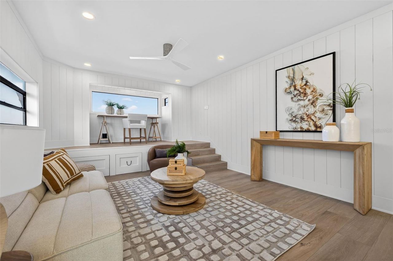 8505 Blind Pass Drive, Treasure Island, FL 33706 Photo