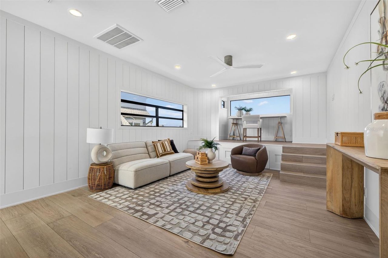 8505 Blind Pass Drive, Treasure Island, FL 33706 Photo