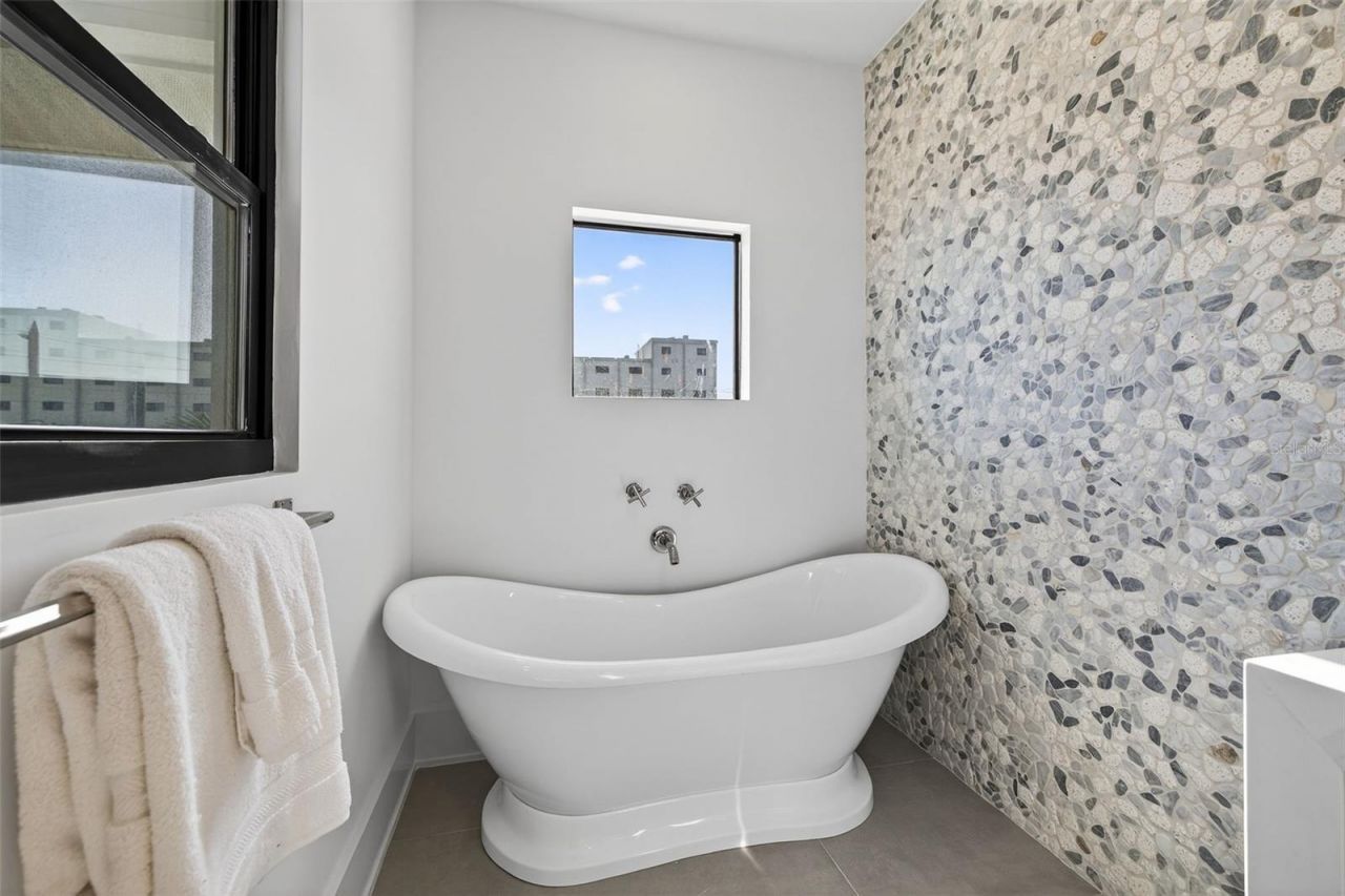 8505 Blind Pass Drive, Treasure Island, FL 33706 Photo