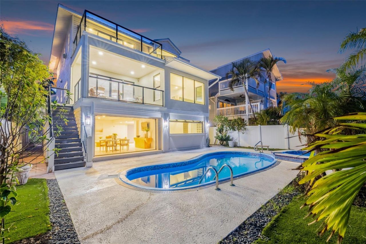 8505 Blind Pass Drive, Treasure Island, FL 33706 Photo