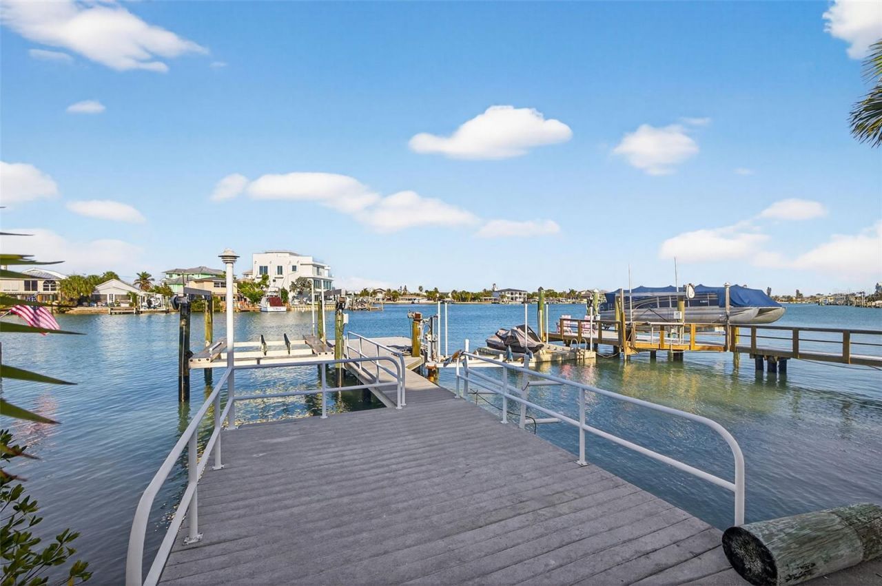 8505 Blind Pass Drive, Treasure Island, FL 33706 Photo