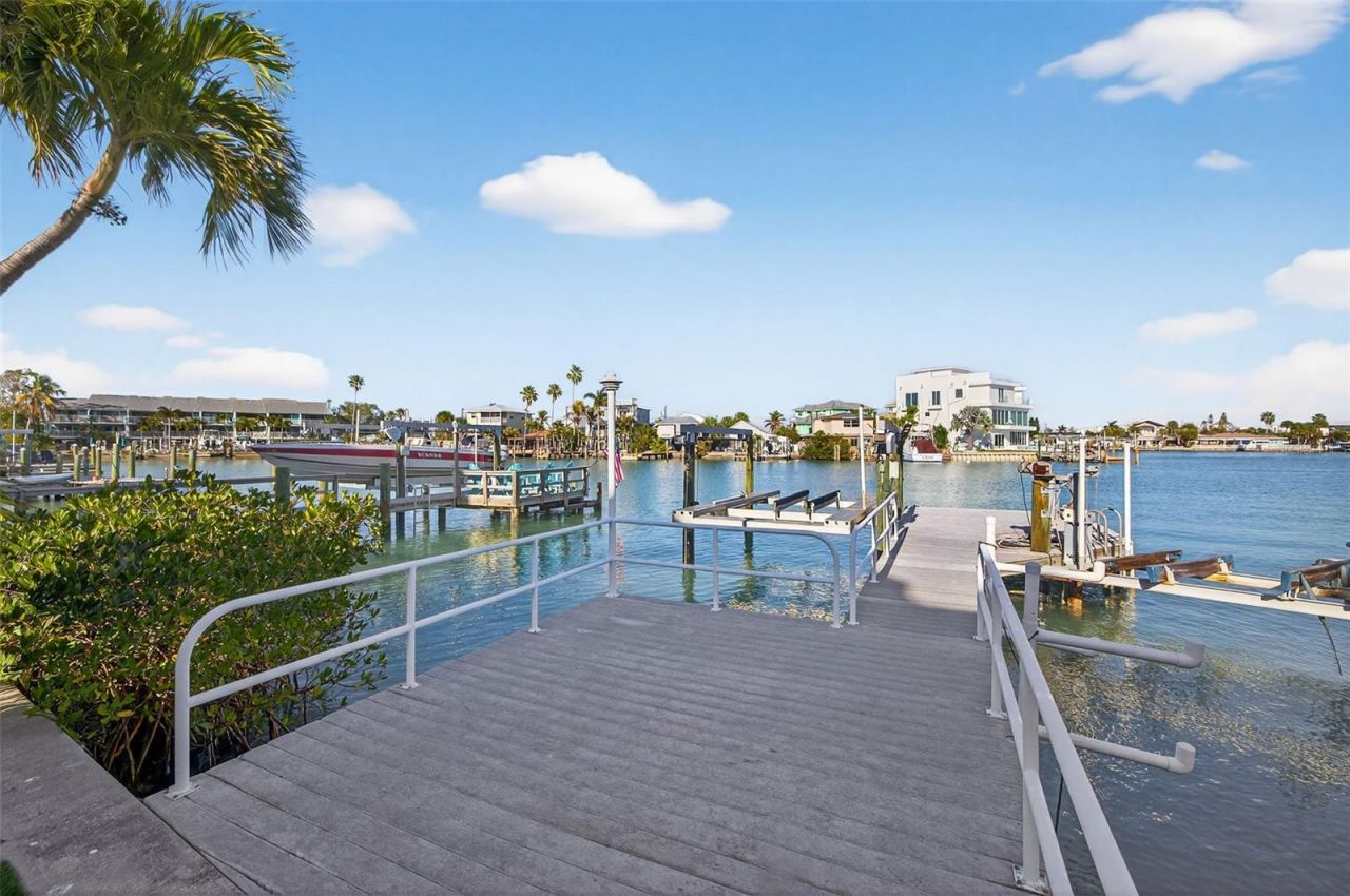 8505 Blind Pass Drive, Treasure Island, FL 33706 Photo