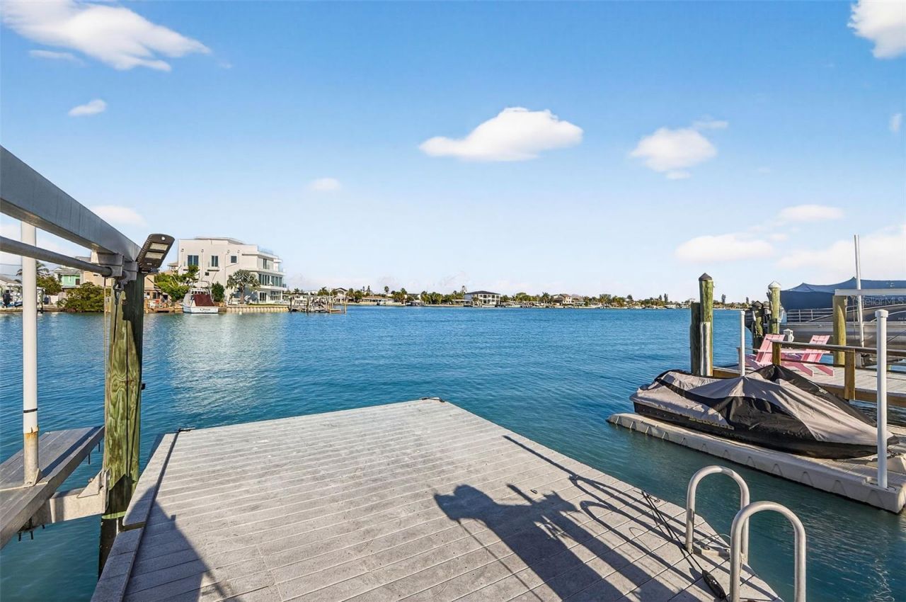 8505 Blind Pass Drive, Treasure Island, FL 33706 Photo
