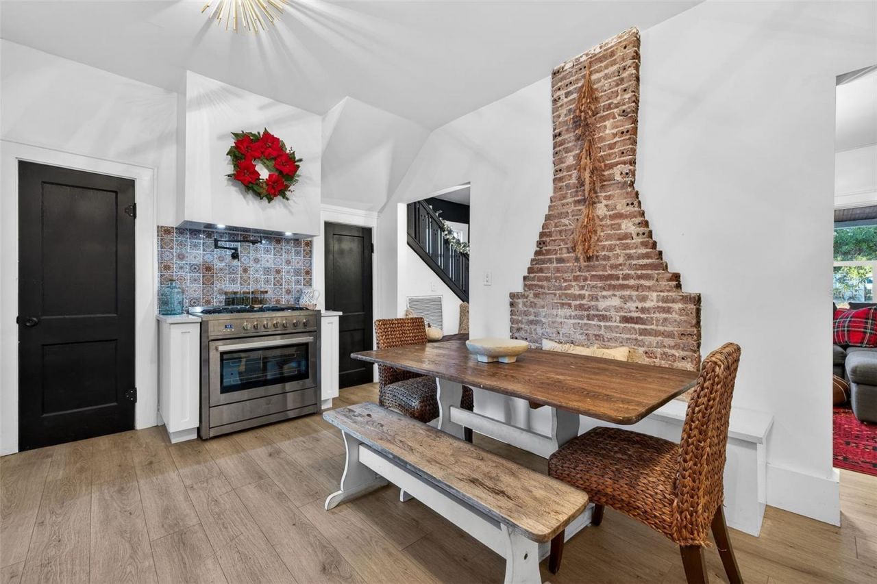 6566 1st Avenue S, Saint Petersburg, FL 33707 Photo