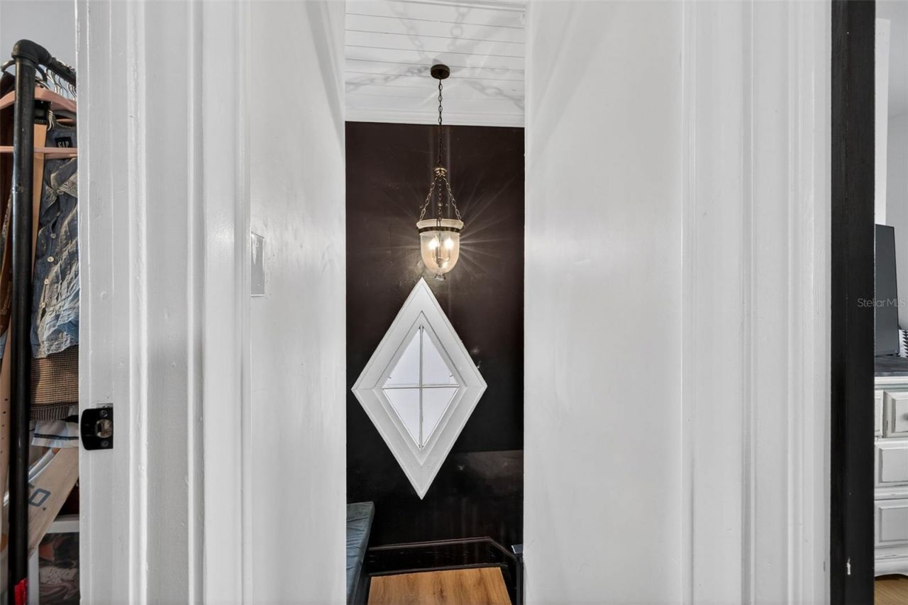 6566 1st Avenue S, Saint Petersburg, FL 33707 Photo