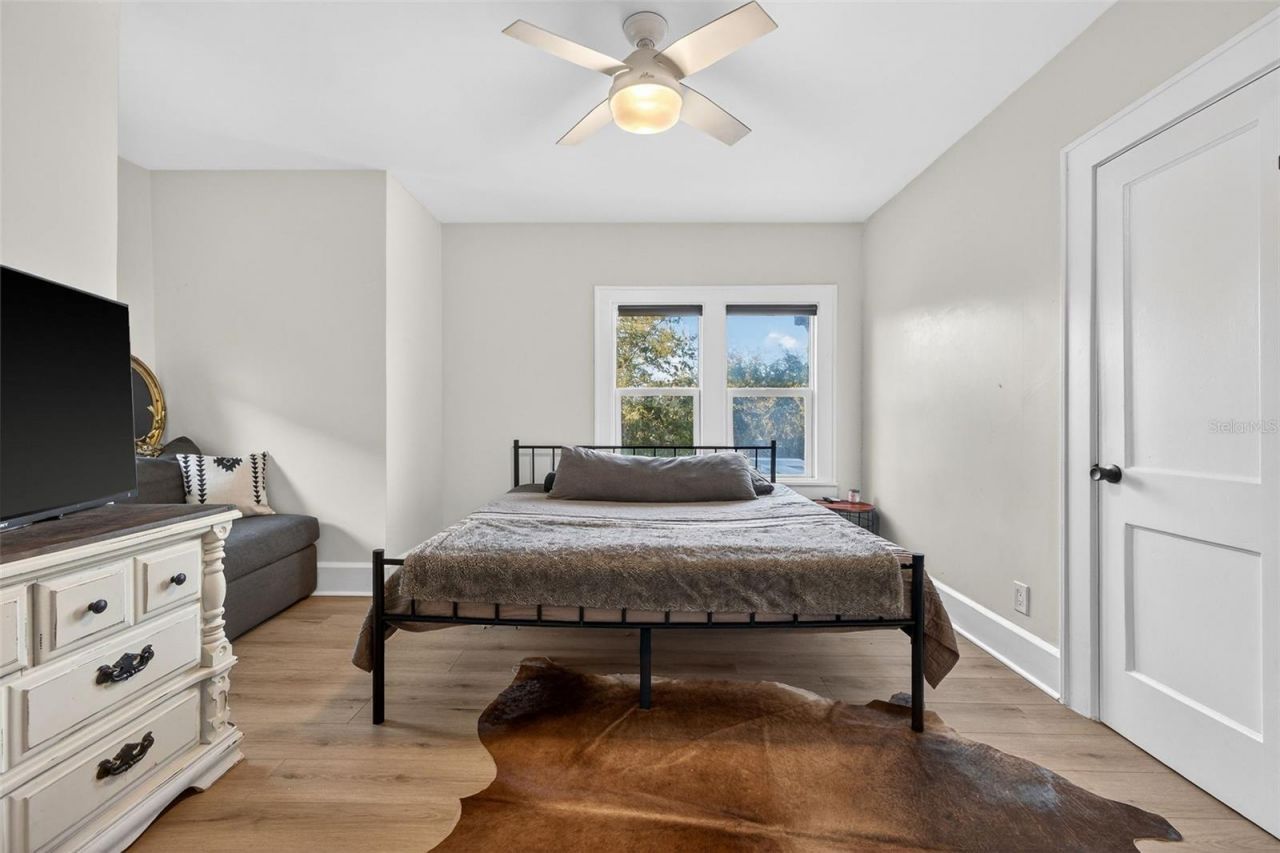 6566 1st Avenue S, Saint Petersburg, FL 33707 Photo