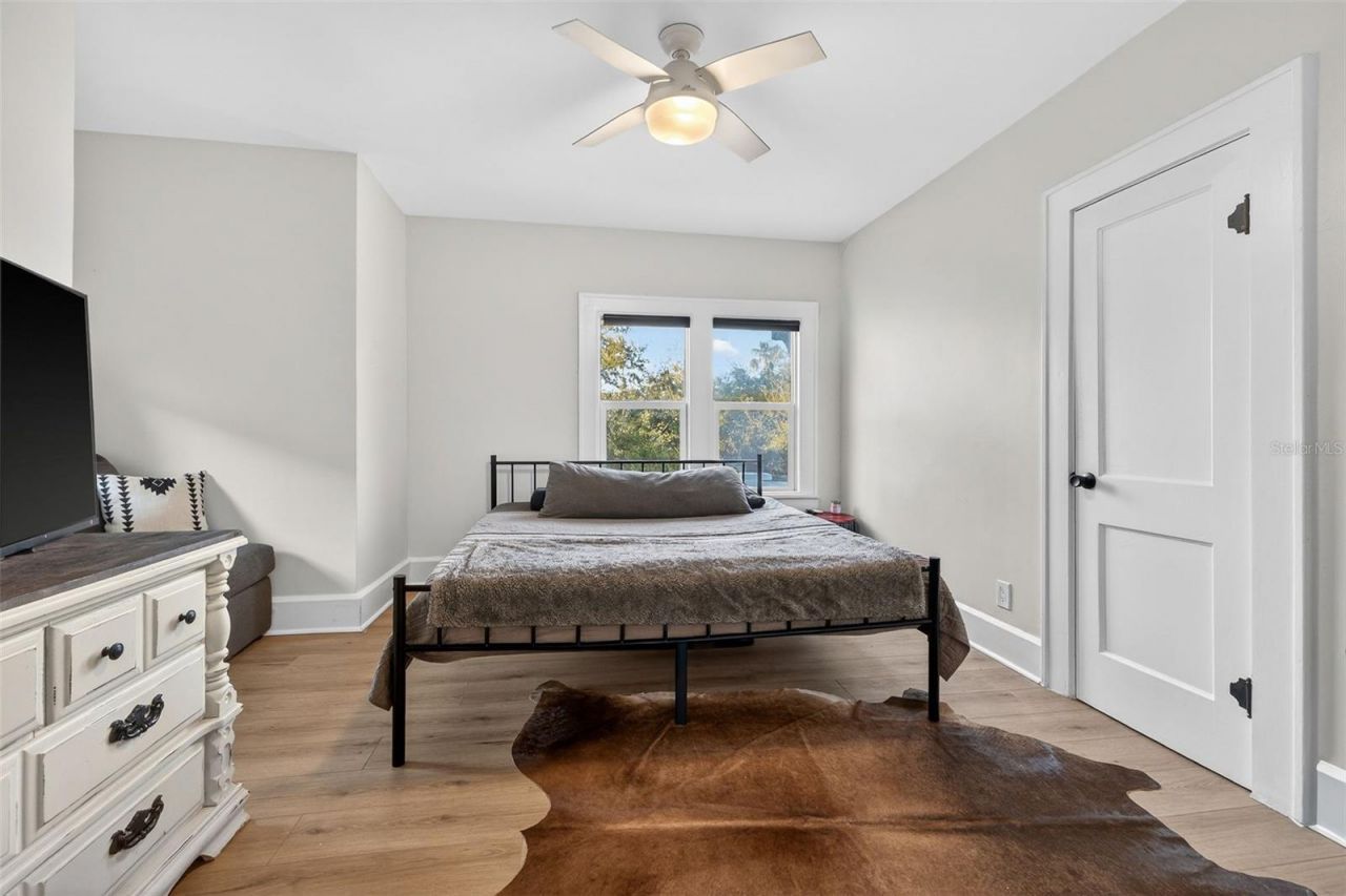 6566 1st Avenue S, Saint Petersburg, FL 33707 Photo