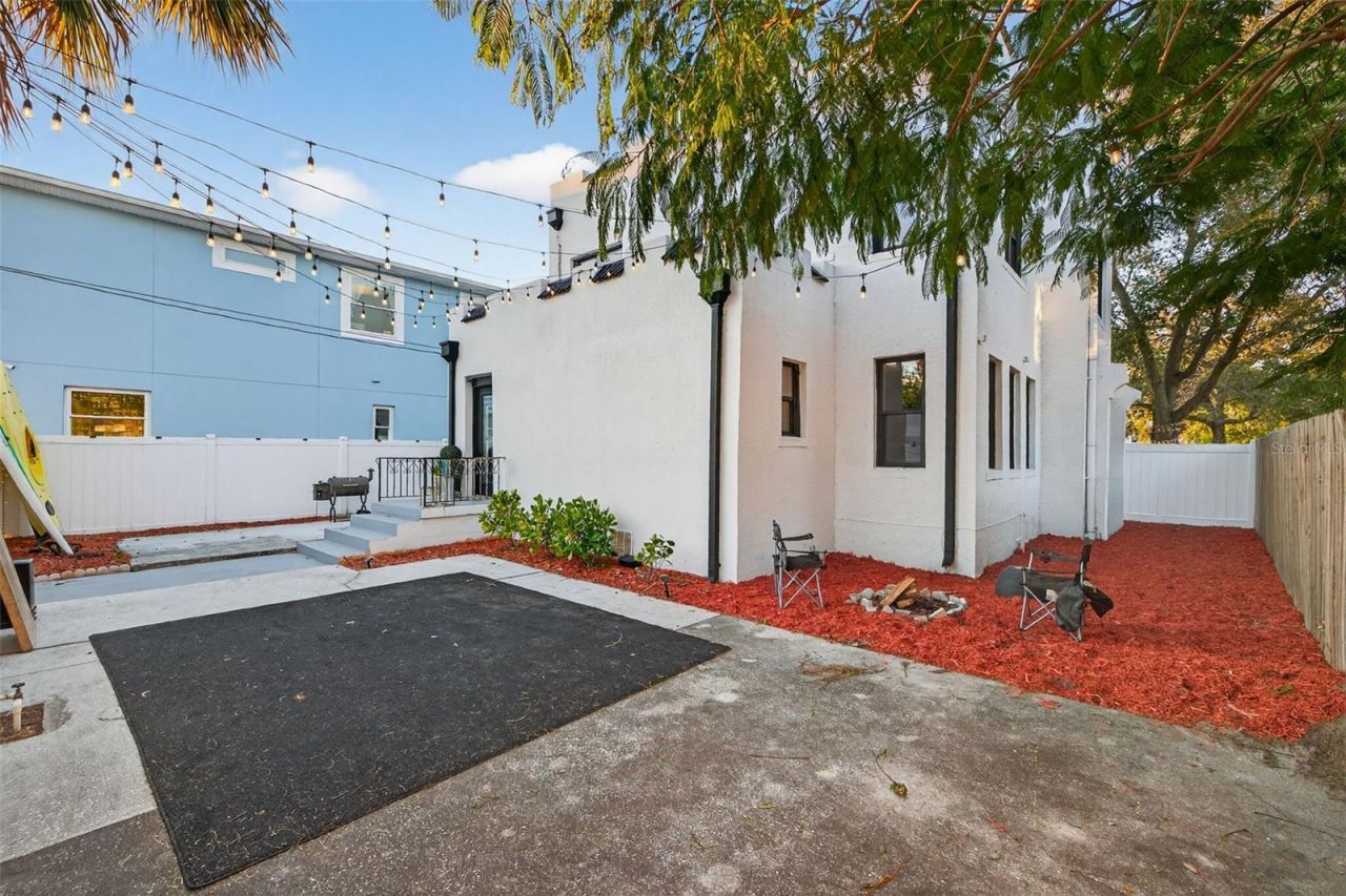 6566 1st Avenue S, Saint Petersburg, FL 33707 Photo